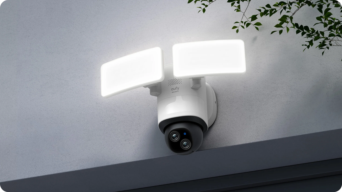 Eufy Floodlight E340 Caméra IP