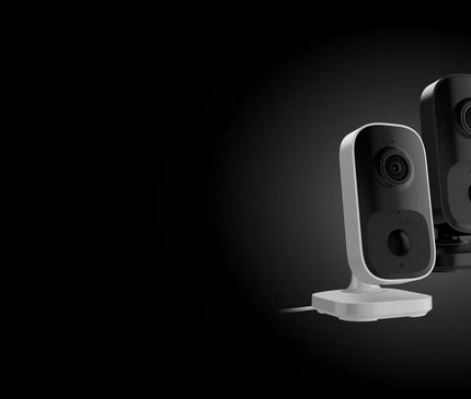Ajax Systems Ajax Systems IndoorCam, caméra Wi-Fi avec détecteur de mouvement PIR et technologie IA intégrée