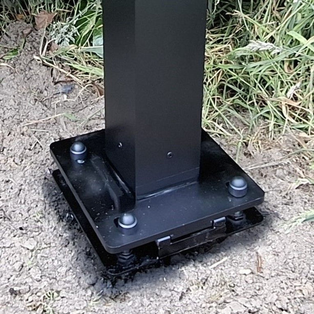 AlarmsysteemExpert.nl Vierkante cameramast met kantelanker 3 meter Zwart