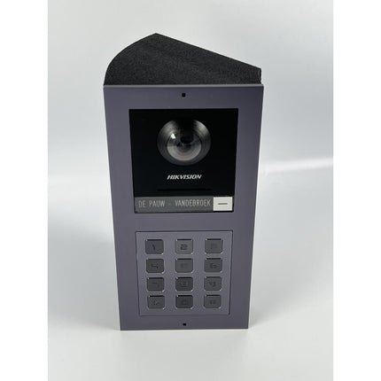 Hikvision Hikvision Surface mount box 2 modules 45° angle suitable for DS-KD-ACW2 AND DS-KD-ACF2