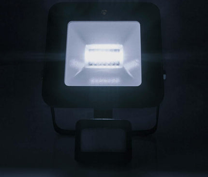 Nedis Nedis SmartLife LED Schijnwerper met bewegingssensor