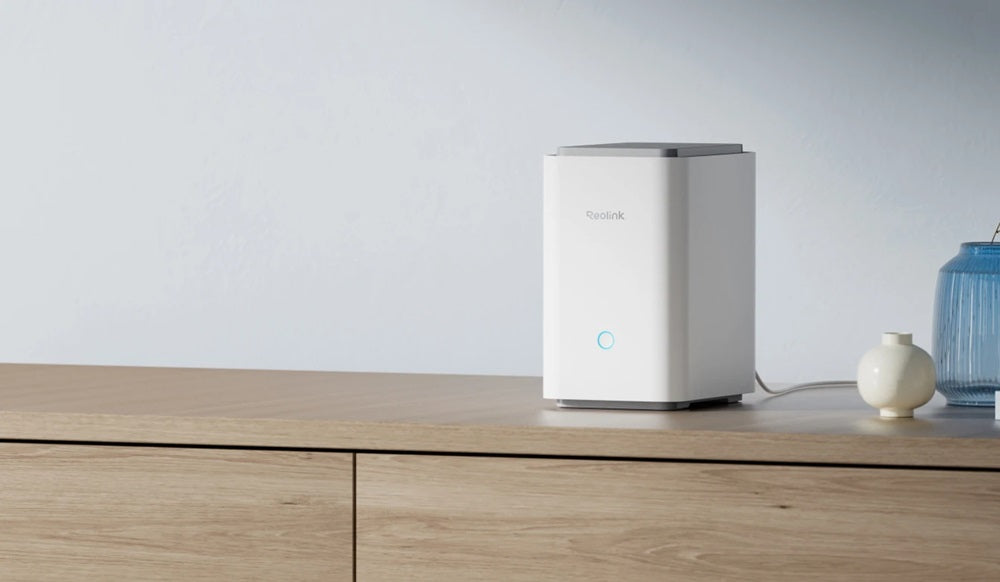 Reolink Home Hub PRO P1, drahtloser Sicherheits-Hub mit Multi-Device Management, 2TB HDD, WiFi 6